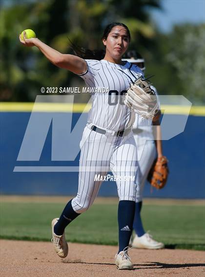 Thumbnail 3 in Alemany @ Notre Dame (SO) photogallery.