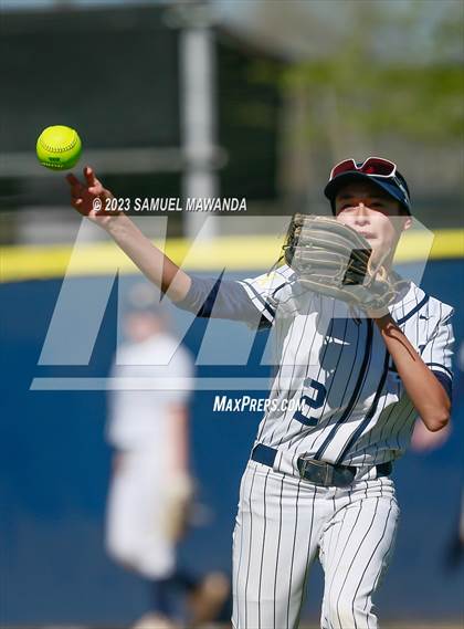 Thumbnail 1 in Alemany @ Notre Dame (SO) photogallery.