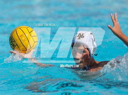 Thumbnail 1 in Newbury Park @ Yorba Linda photogallery.