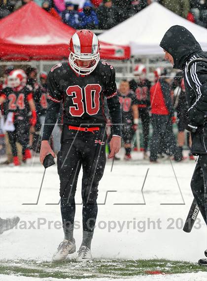 Thumbnail 3 in Darien vs. New Canaan (CIAC Class L Final) photogallery.