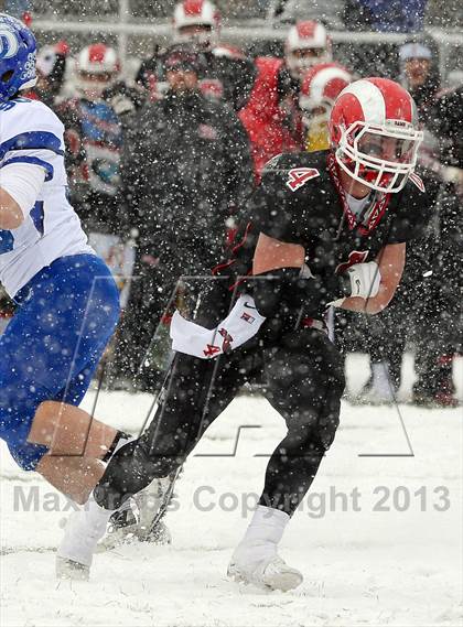 Thumbnail 1 in Darien vs. New Canaan (CIAC Class L Final) photogallery.