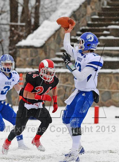 Thumbnail 3 in Darien vs. New Canaan (CIAC Class L Final) photogallery.