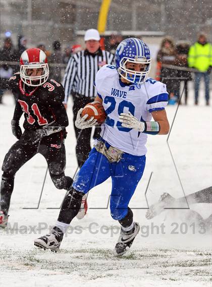 Thumbnail 1 in Darien vs. New Canaan (CIAC Class L Final) photogallery.
