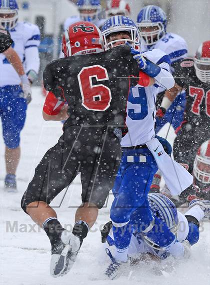 Thumbnail 3 in Darien vs. New Canaan (CIAC Class L Final) photogallery.