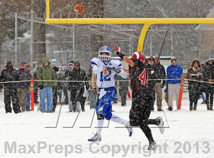 Thumbnail 2 in Darien vs. New Canaan (CIAC Class L Final) photogallery.