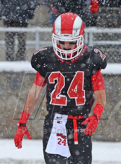 Thumbnail 1 in Darien vs. New Canaan (CIAC Class L Final) photogallery.