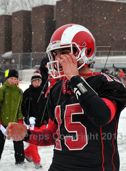 Thumbnail 3 in Darien vs. New Canaan (CIAC Class L Final) photogallery.