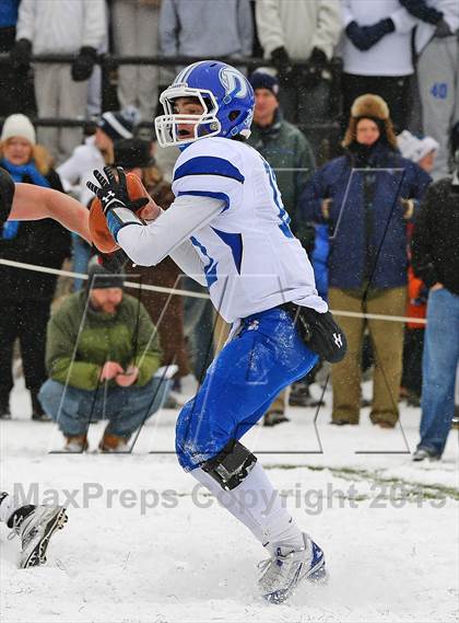 Thumbnail 2 in Darien vs. New Canaan (CIAC Class L Final) photogallery.