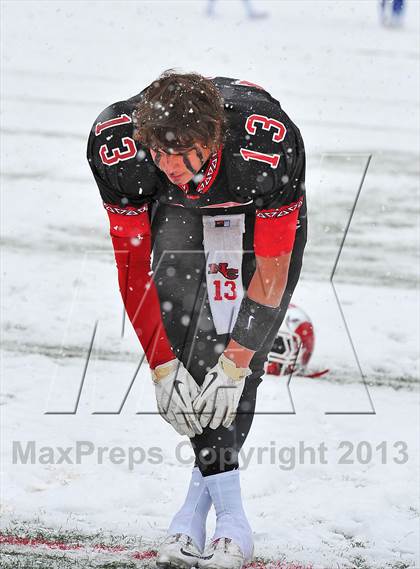Thumbnail 3 in Darien vs. New Canaan (CIAC Class L Final) photogallery.