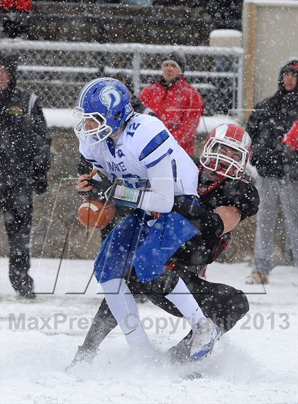 Thumbnail 1 in Darien vs. New Canaan (CIAC Class L Final) photogallery.