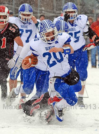 Thumbnail 3 in Darien vs. New Canaan (CIAC Class L Final) photogallery.