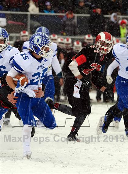 Thumbnail 3 in Darien vs. New Canaan (CIAC Class L Final) photogallery.