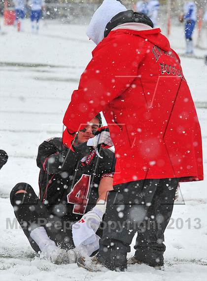 Thumbnail 3 in Darien vs. New Canaan (CIAC Class L Final) photogallery.