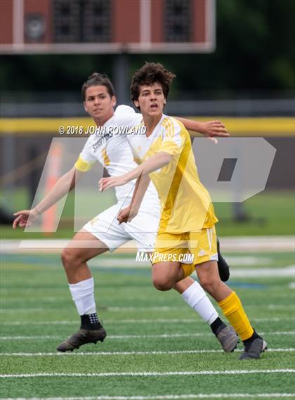 Thumbnail 1 in Marian Catholic @ Carmel photogallery.