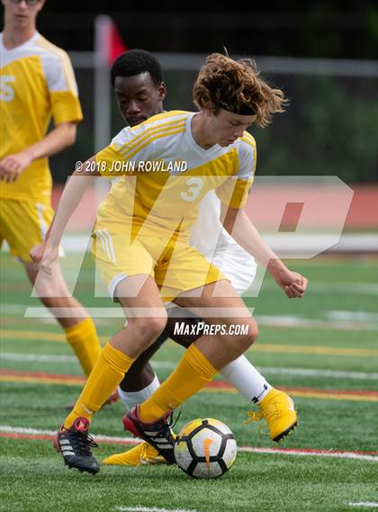 Thumbnail 2 in Marian Catholic @ Carmel photogallery.