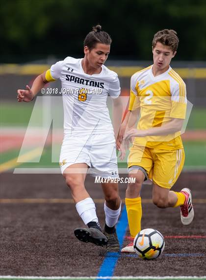 Thumbnail 3 in Marian Catholic @ Carmel photogallery.