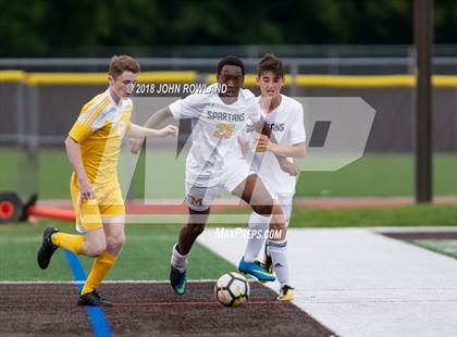 Thumbnail 1 in Marian Catholic @ Carmel photogallery.