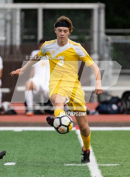 Thumbnail 2 in Marian Catholic @ Carmel photogallery.