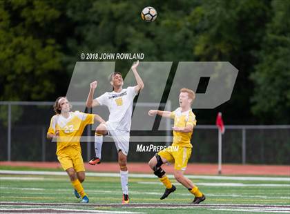 Thumbnail 3 in Marian Catholic @ Carmel photogallery.