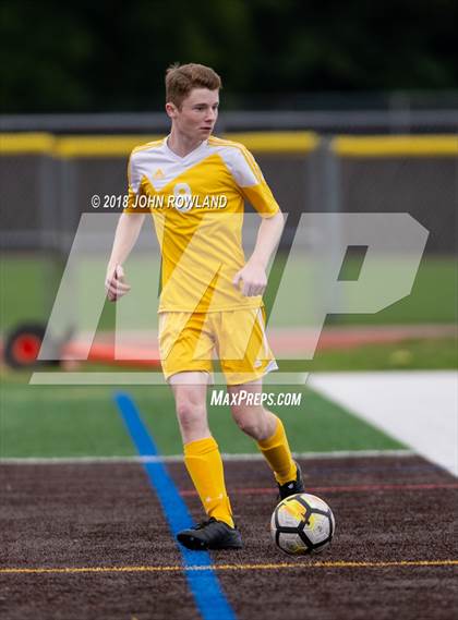 Thumbnail 3 in Marian Catholic @ Carmel photogallery.