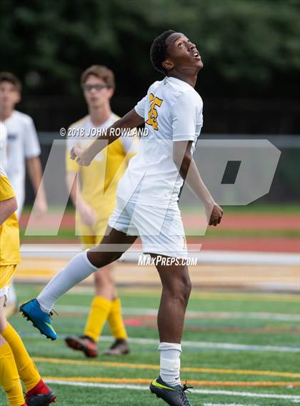 Thumbnail 1 in Marian Catholic @ Carmel photogallery.