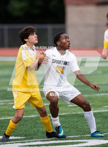 Thumbnail 2 in Marian Catholic @ Carmel photogallery.