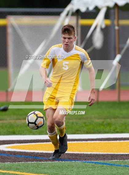 Thumbnail 1 in Marian Catholic @ Carmel photogallery.