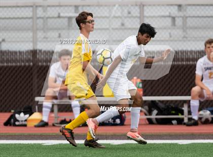 Thumbnail 3 in Marian Catholic @ Carmel photogallery.