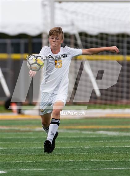 Thumbnail 3 in Marian Catholic @ Carmel photogallery.
