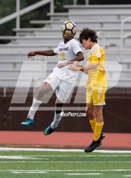 Thumbnail 2 in Marian Catholic @ Carmel photogallery.