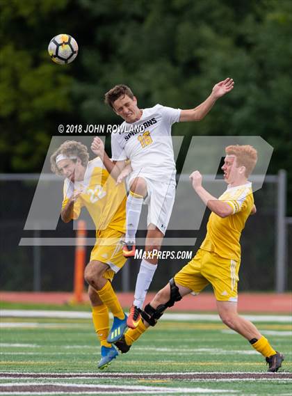 Thumbnail 2 in Marian Catholic @ Carmel photogallery.