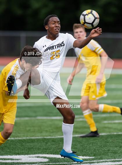 Thumbnail 2 in Marian Catholic @ Carmel photogallery.