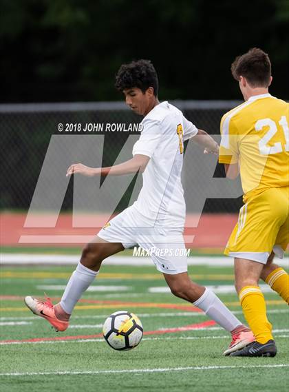 Thumbnail 3 in Marian Catholic @ Carmel photogallery.