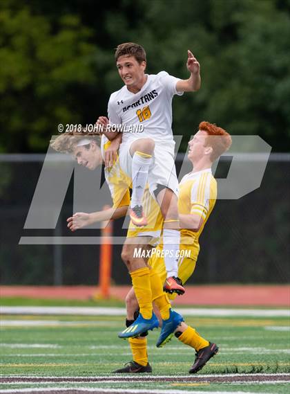 Thumbnail 3 in Marian Catholic @ Carmel photogallery.
