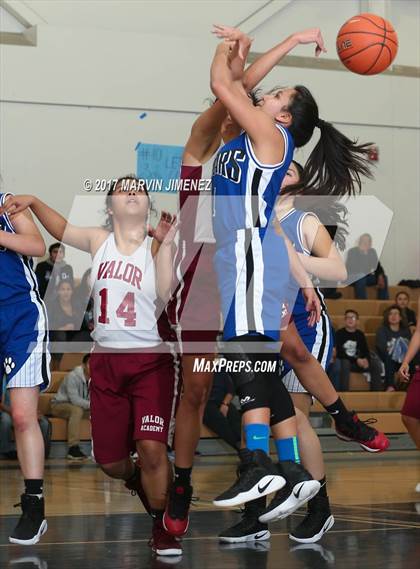 Thumbnail 1 in Aspire Ollin University Prep vs. Valor Academy (CIF LACS Final) photogallery.