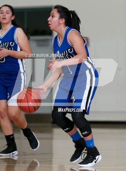 Thumbnail 1 in Aspire Ollin University Prep vs. Valor Academy (CIF LACS Final) photogallery.
