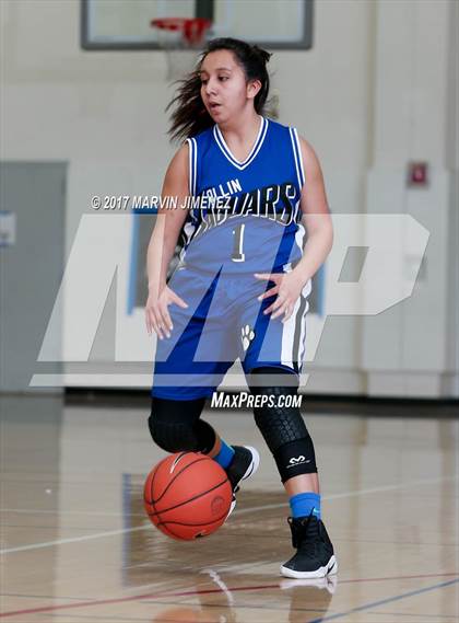 Thumbnail 3 in Aspire Ollin University Prep vs. Valor Academy (CIF LACS Final) photogallery.