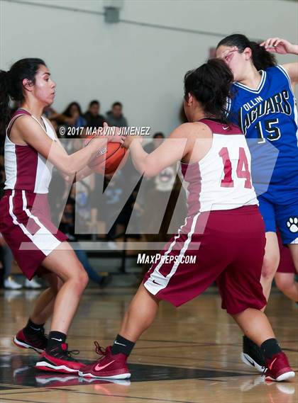 Thumbnail 3 in Aspire Ollin University Prep vs. Valor Academy (CIF LACS Final) photogallery.