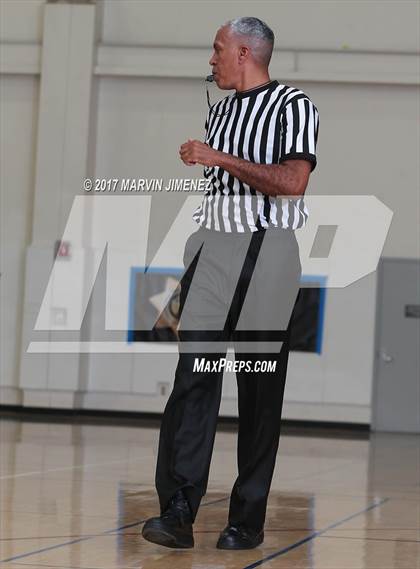 Thumbnail 1 in Aspire Ollin University Prep vs. Valor Academy (CIF LACS Final) photogallery.