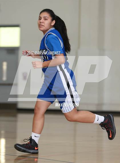 Thumbnail 1 in Aspire Ollin University Prep vs. Valor Academy (CIF LACS Final) photogallery.