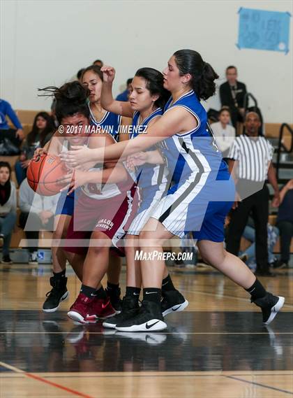 Thumbnail 1 in Aspire Ollin University Prep vs. Valor Academy (CIF LACS Final) photogallery.