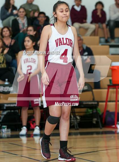 Thumbnail 1 in Aspire Ollin University Prep vs. Valor Academy (CIF LACS Final) photogallery.
