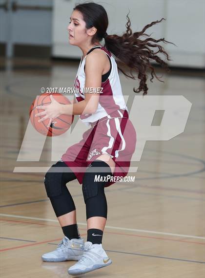 Thumbnail 1 in Aspire Ollin University Prep vs. Valor Academy (CIF LACS Final) photogallery.