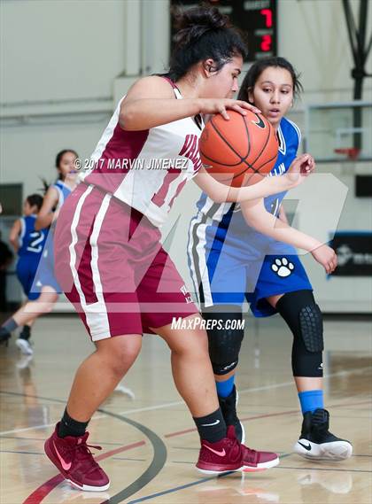 Thumbnail 3 in Aspire Ollin University Prep vs. Valor Academy (CIF LACS Final) photogallery.