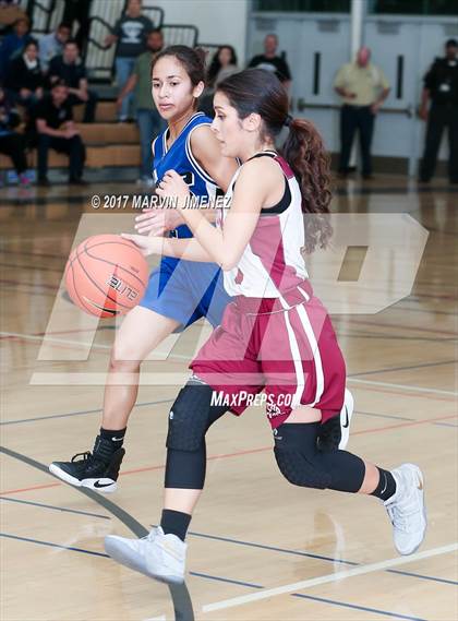 Thumbnail 2 in Aspire Ollin University Prep vs. Valor Academy (CIF LACS Final) photogallery.