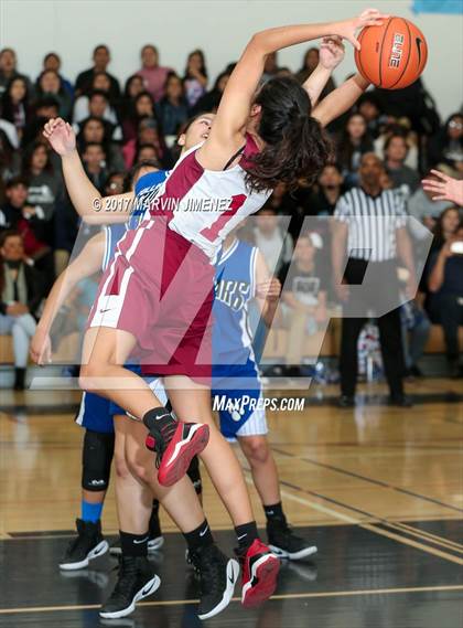 Thumbnail 3 in Aspire Ollin University Prep vs. Valor Academy (CIF LACS Final) photogallery.
