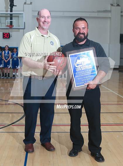 Thumbnail 1 in Aspire Ollin University Prep vs. Valor Academy (CIF LACS Final) photogallery.