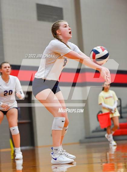 Thumbnail 1 in  Flower Mound @ Coppell (B Teams) photogallery.