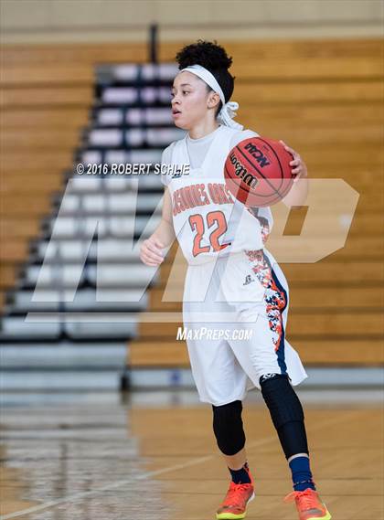 Thumbnail 2 in Cosumnes Oaks vs McClatchy (Trojan Toss Up) photogallery.