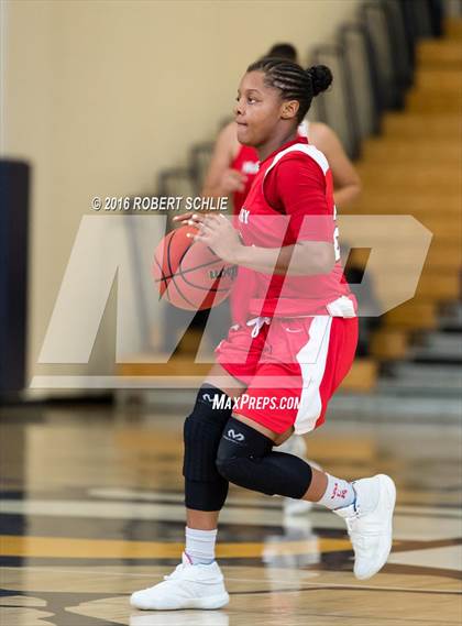 Thumbnail 2 in Cosumnes Oaks vs McClatchy (Trojan Toss Up) photogallery.
